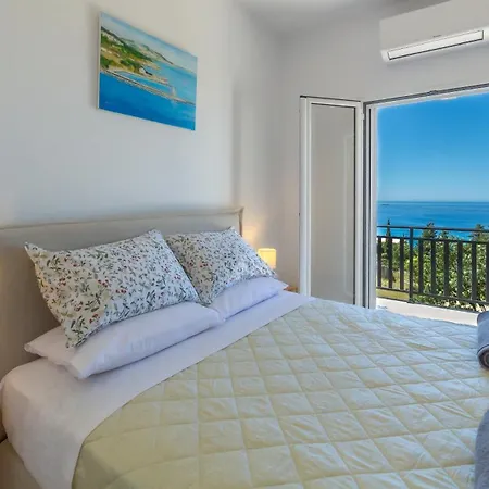 Villa Daphne Lourdata (Kefalonia)